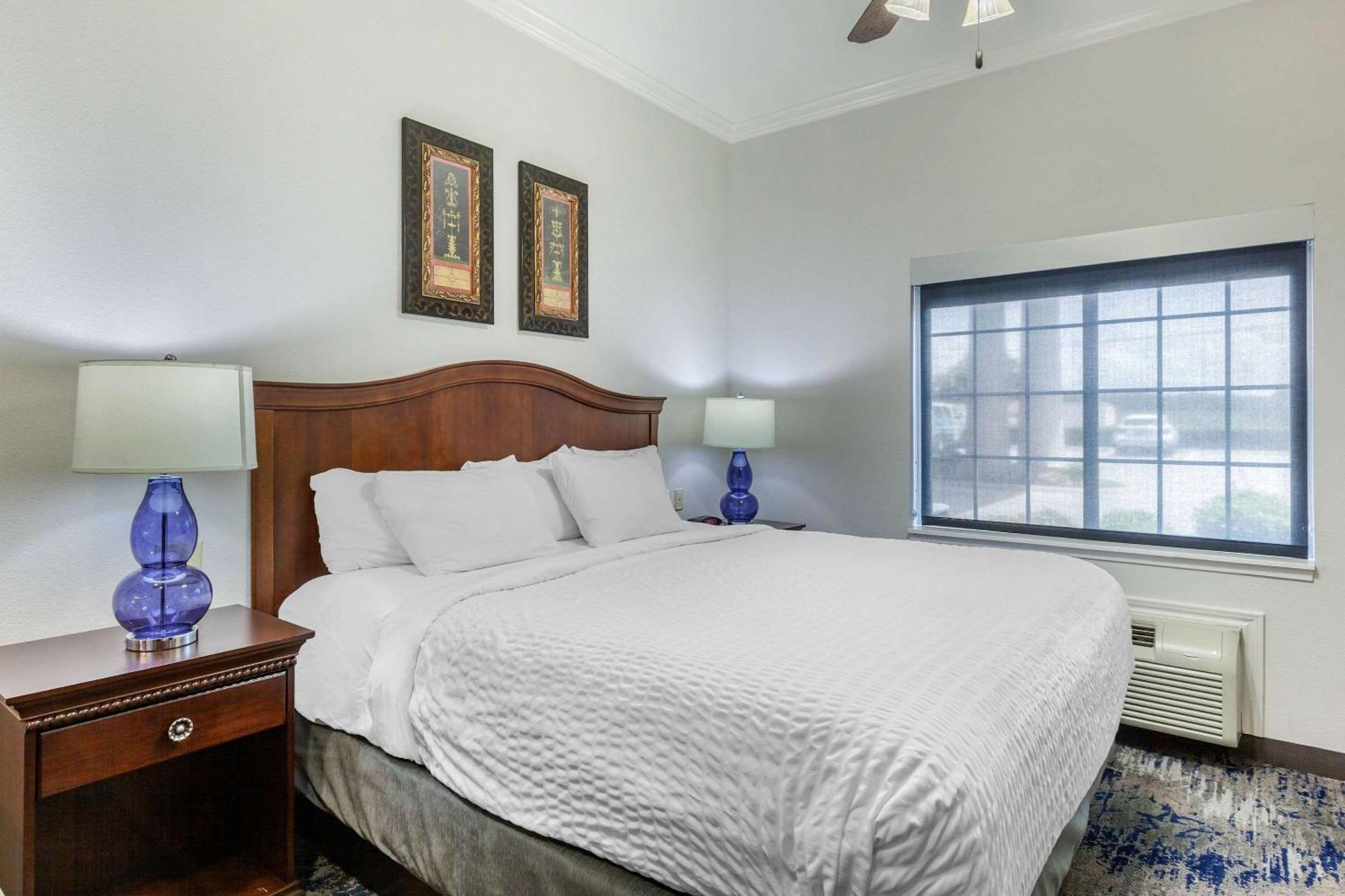 Clarion Pointe Sulphur Springs Esterno foto