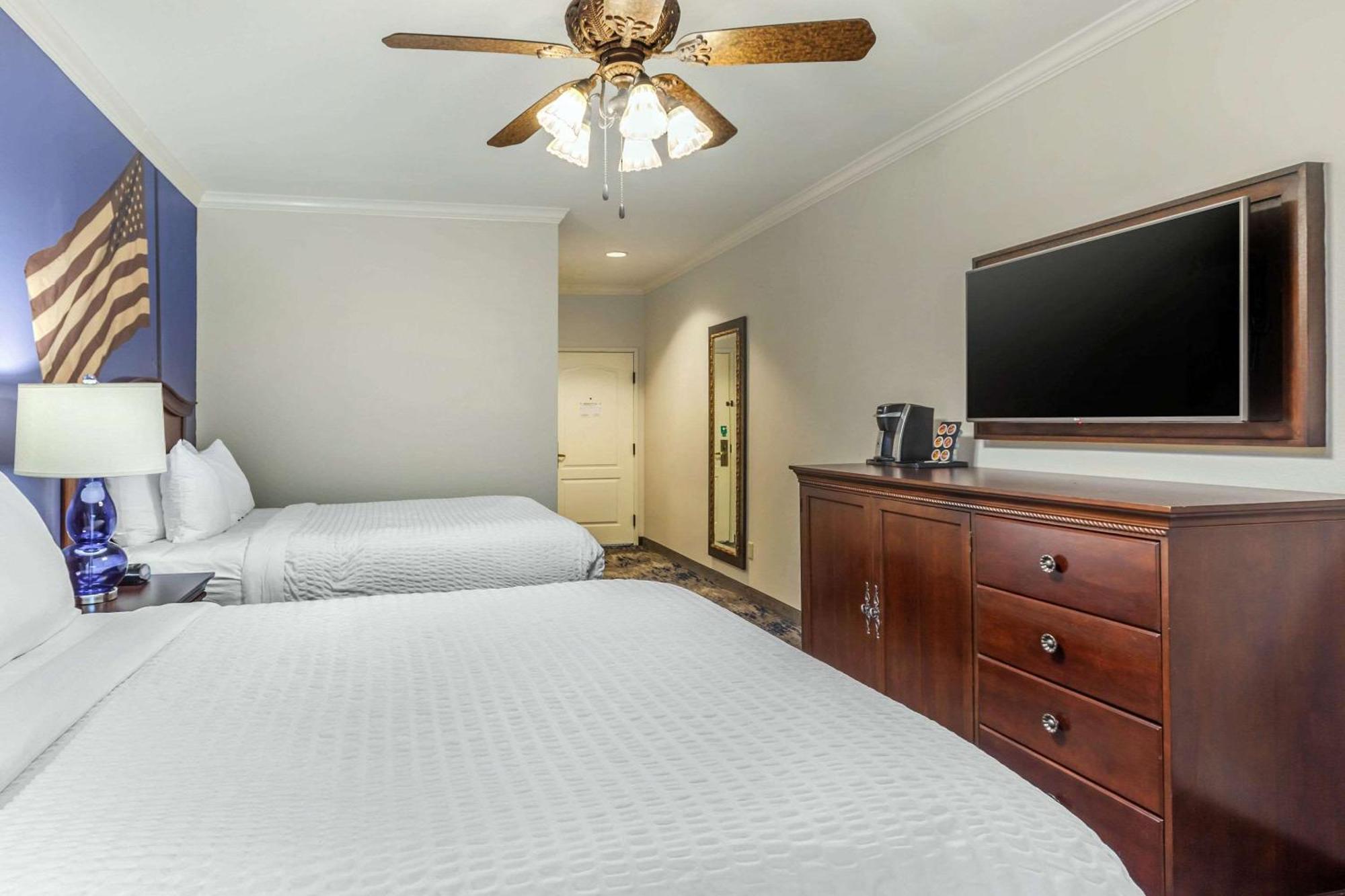 Clarion Pointe Sulphur Springs Esterno foto