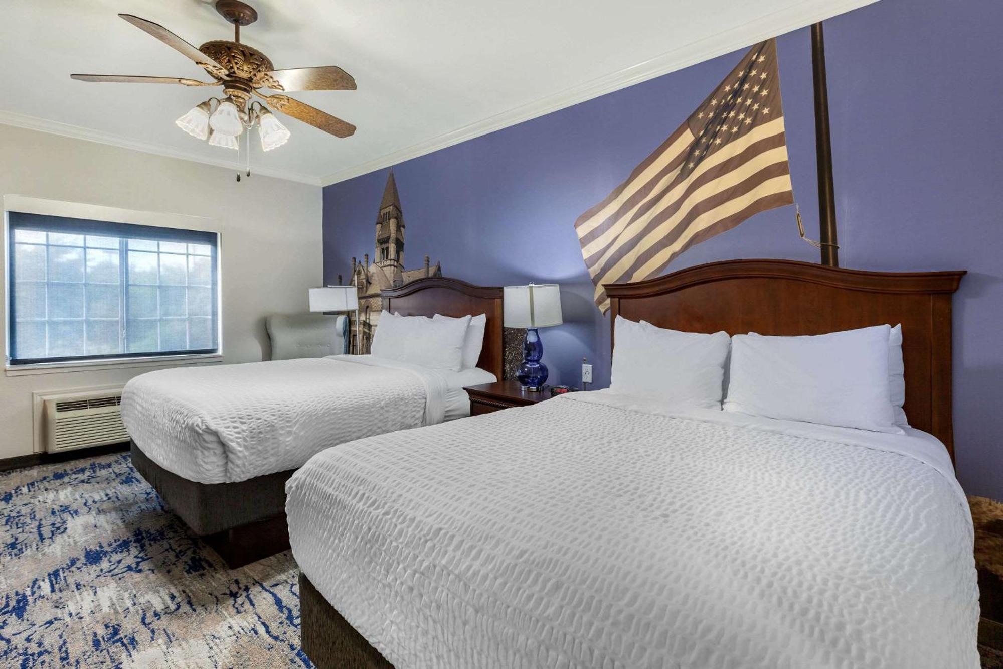 Clarion Pointe Sulphur Springs Esterno foto