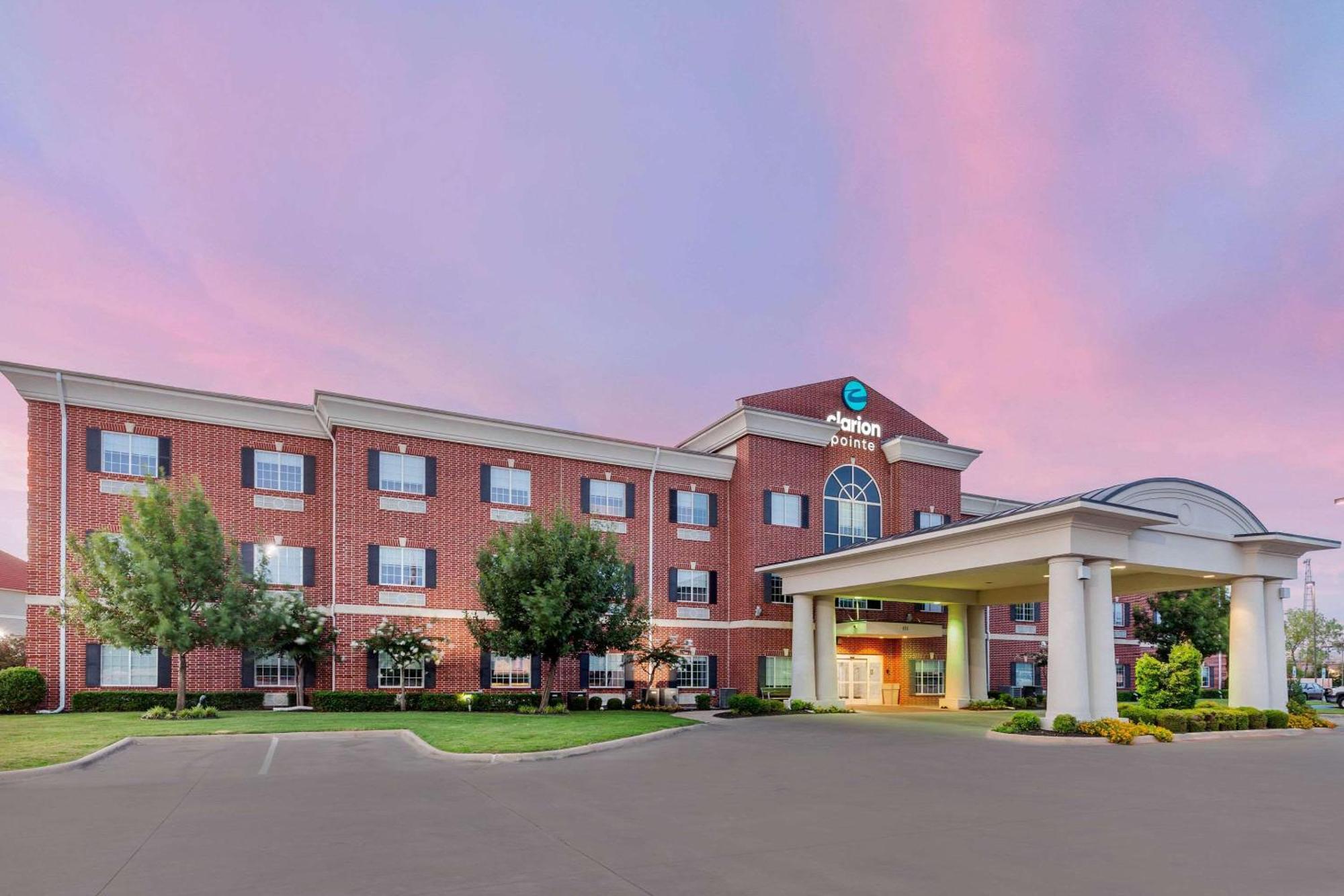 Clarion Pointe Sulphur Springs Esterno foto